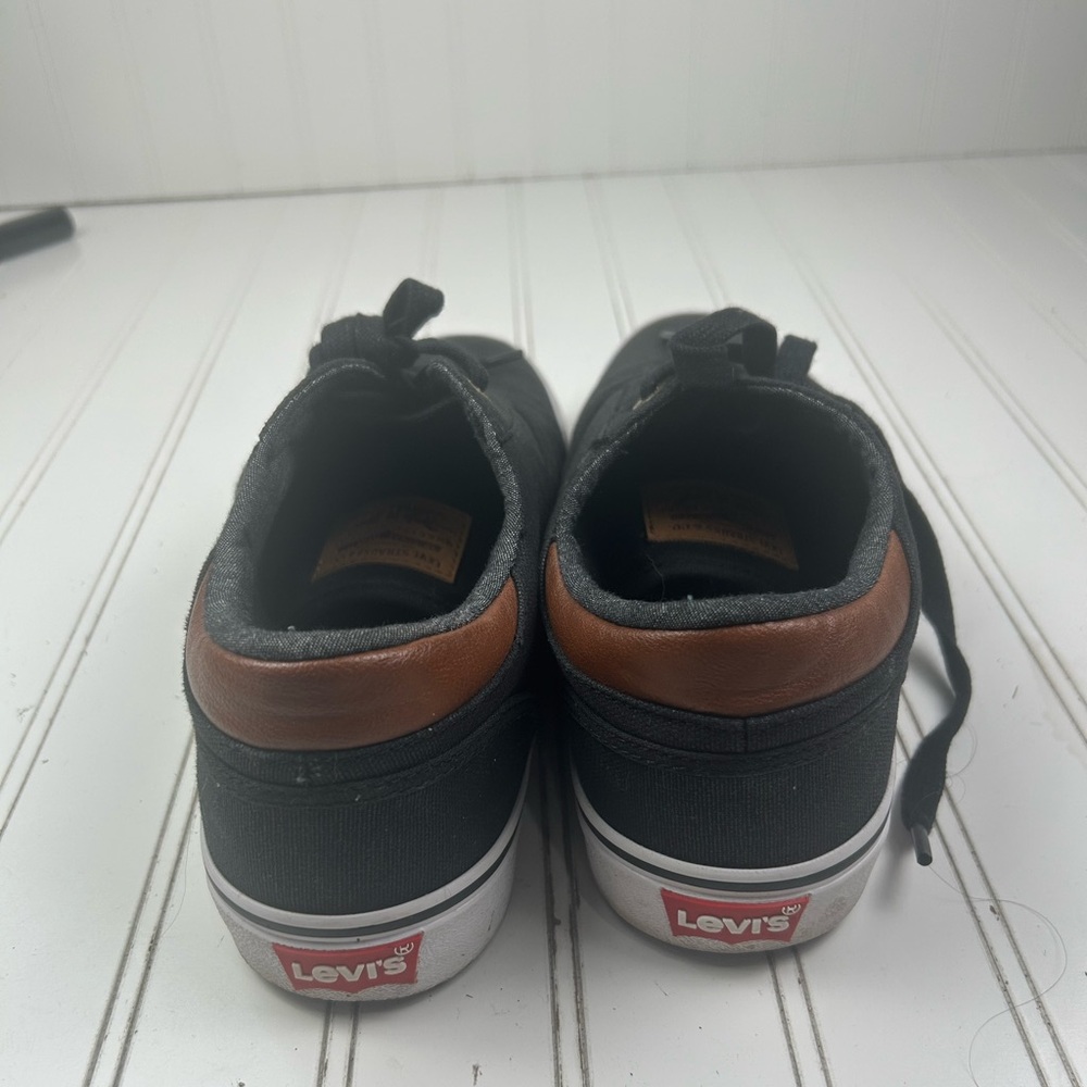 Levi’s Black Canvas Low Top Casual Streetwear Sneakers Men’s Size 9.5 - Picture 10 of 11